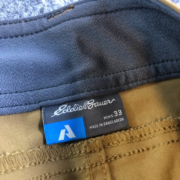 Eddie Bauer First Ascent Shorts Mens 33 Tan Hiking Stretch Cargo 11" Inseam - Picture 3 of 11